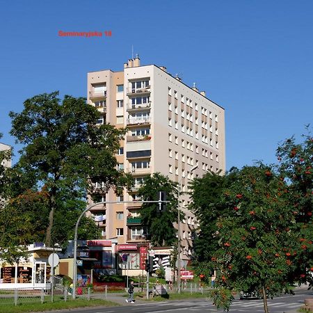 Lokum Seminaryjska Apartament Z Darmowym Parkingiem Kielce Exterior photo